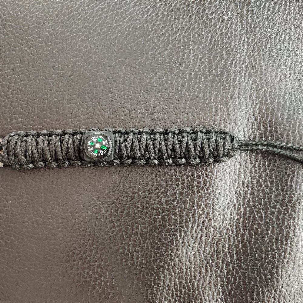 Survival Wristband With Compass And Scraper